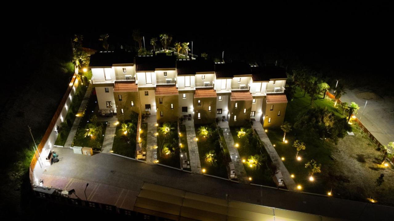 Pefkohori Golden Mountain Beach Villas Kültér fotó