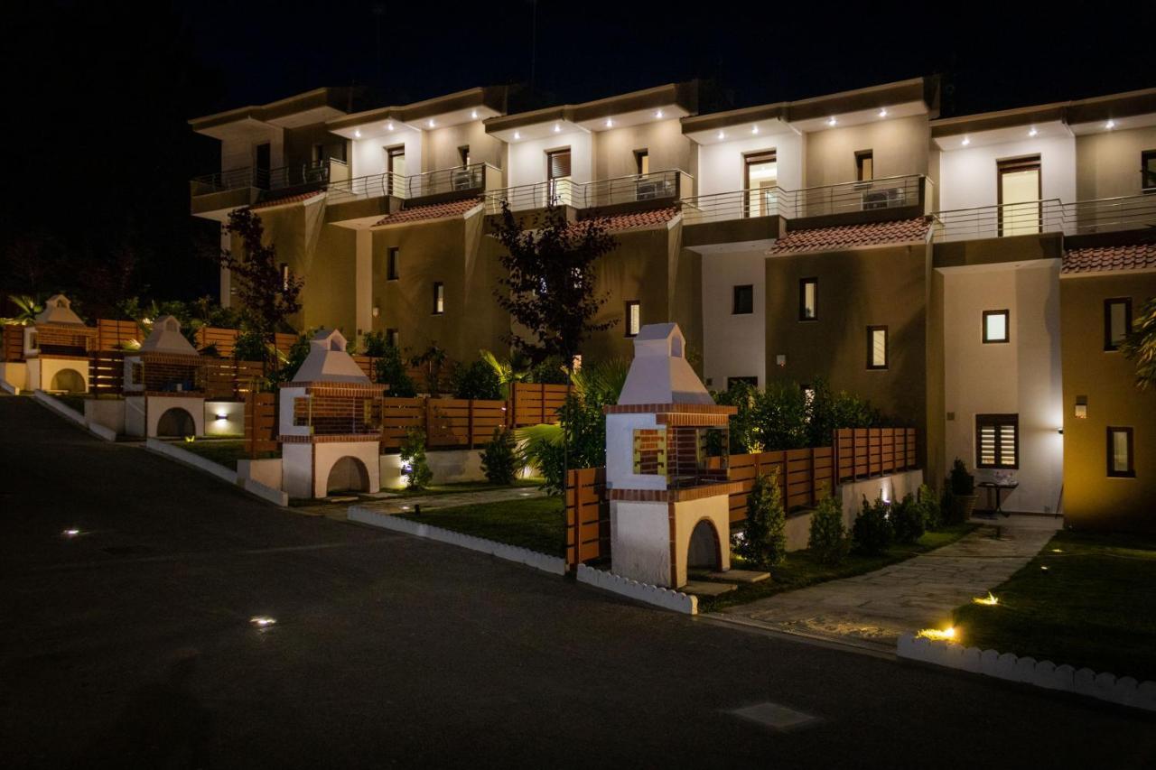 Pefkohori Golden Mountain Beach Villas Kültér fotó