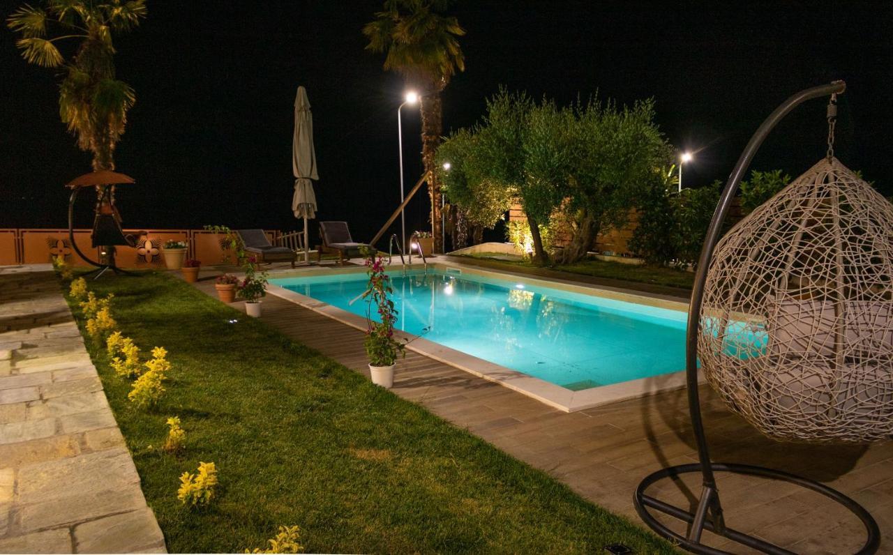 Pefkohori Golden Mountain Beach Villas Kültér fotó
